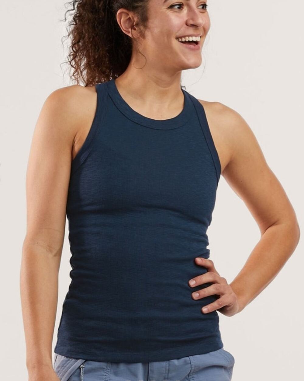 Title Nine Women’s M Midnight Blue Ribbed Tank Top Stretch Athletic Activewear
